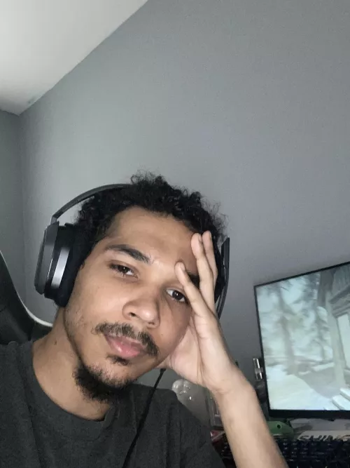 Bored, message me. Keep it normal 😁 by AlwaysSadBoiHour