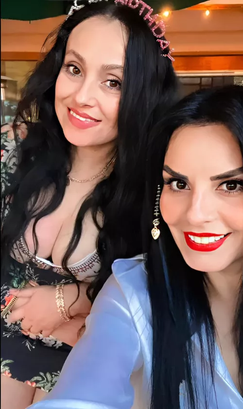 Both want to have fun, what's your choice? by ranchero18cm