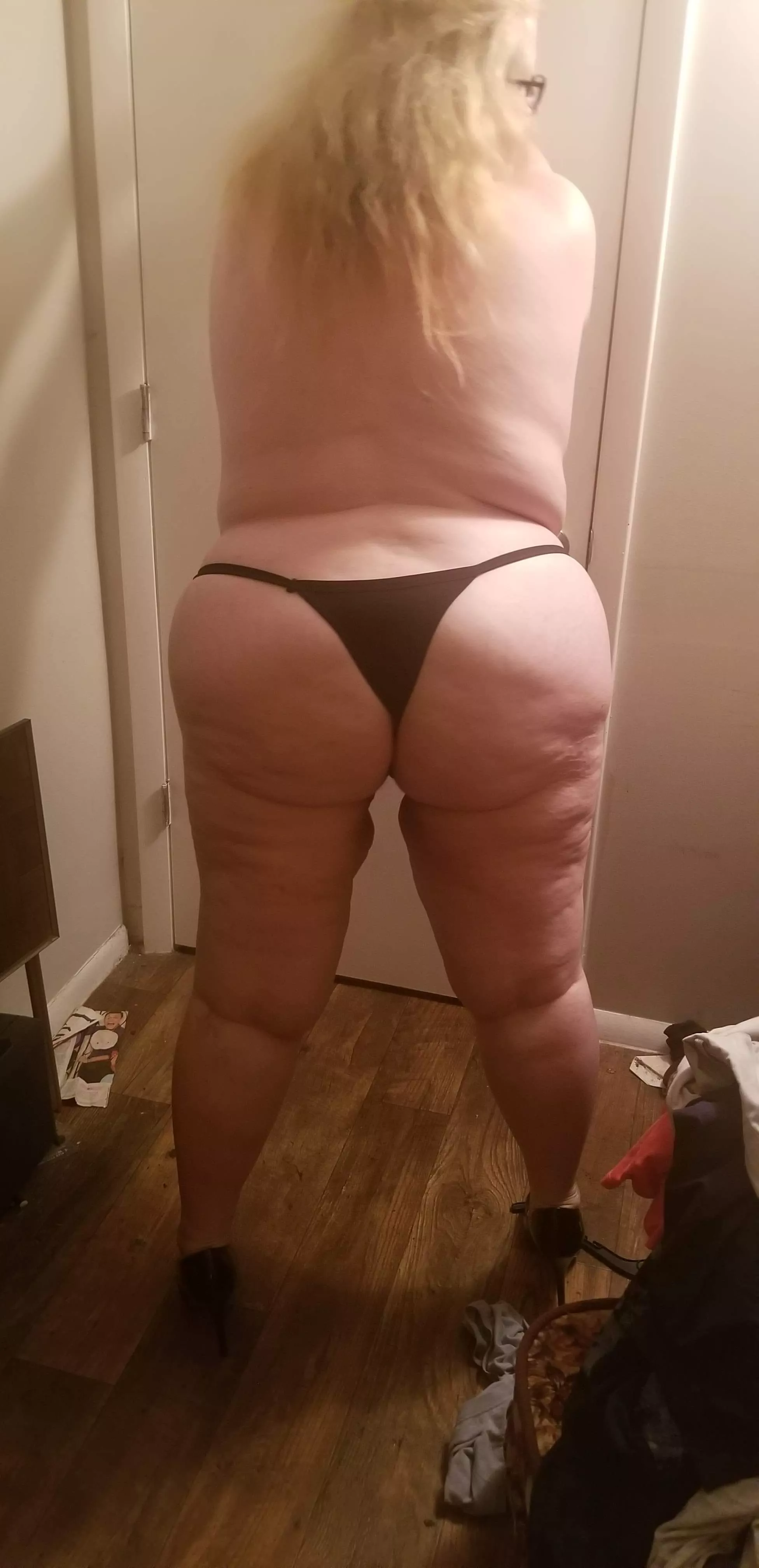 Bought a new pair of heels! posted by tman9830