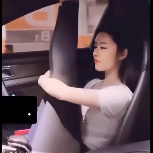 Boys we need to find the original video, some fraud stole it and censored the username.. thanks to those who reply with the sauce by Status-Resident9288