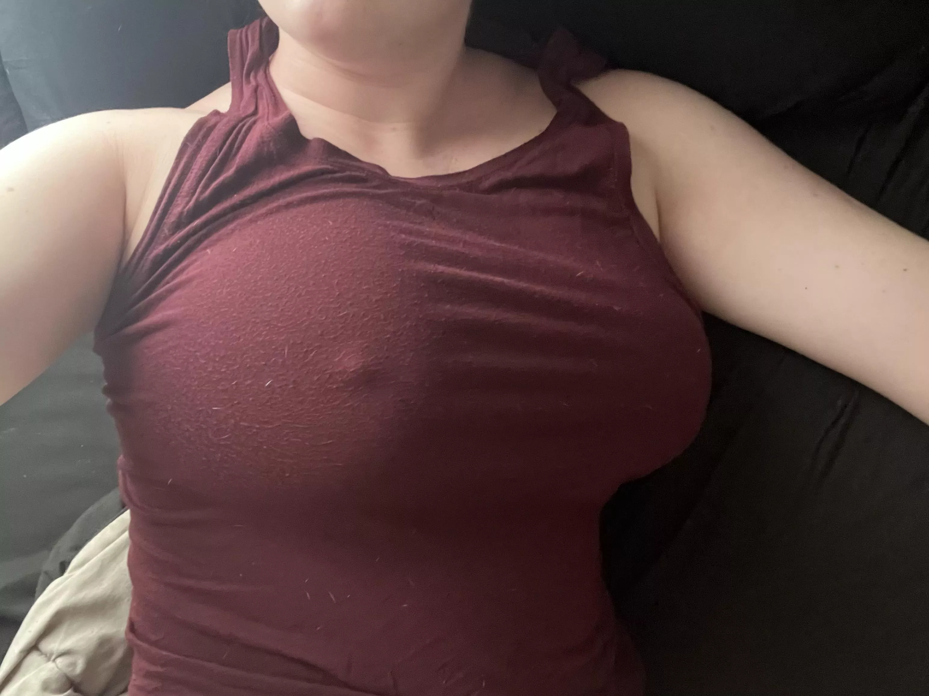 braless in bed posted by wennsfl