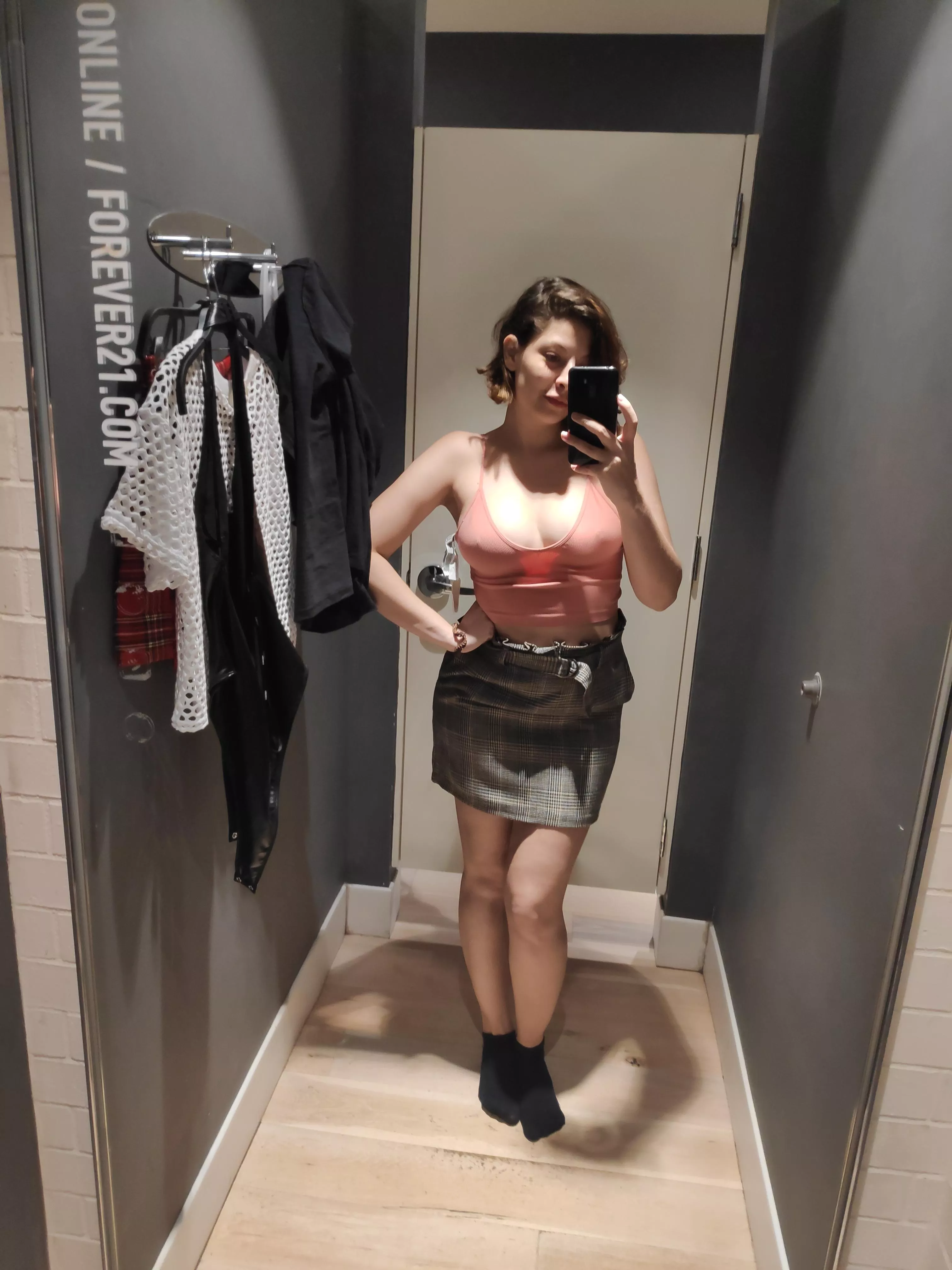 Braless is the best kind of bra, right? ✨😊 [OC][F] posted by Momo_Tama