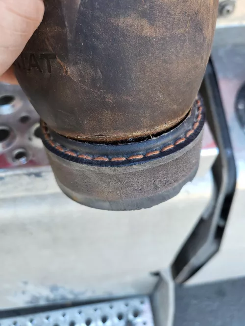 Brand new ariats, separating at heel? by pianodude01