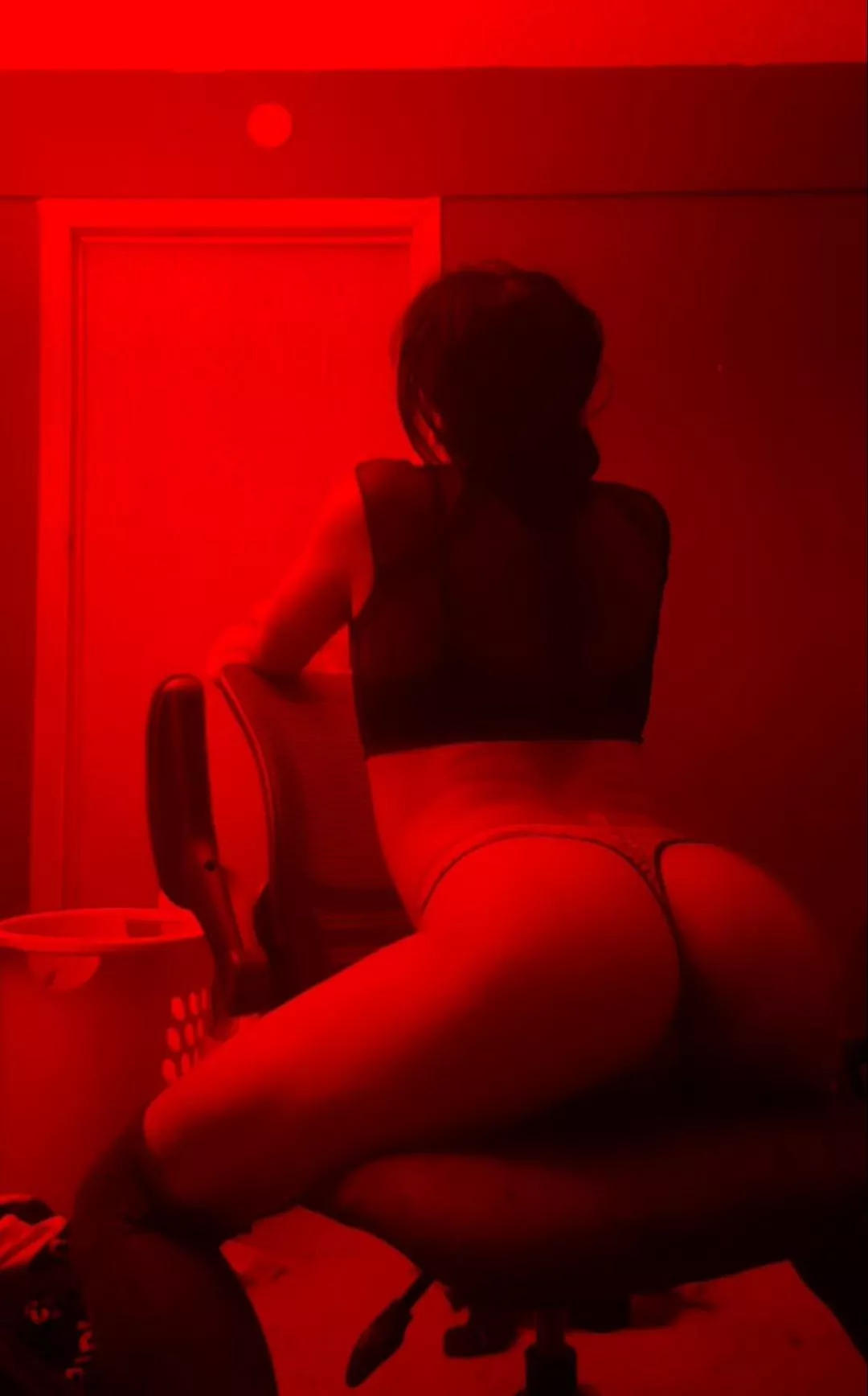 Break me, daddy🖤 posted by boywhore666xxx