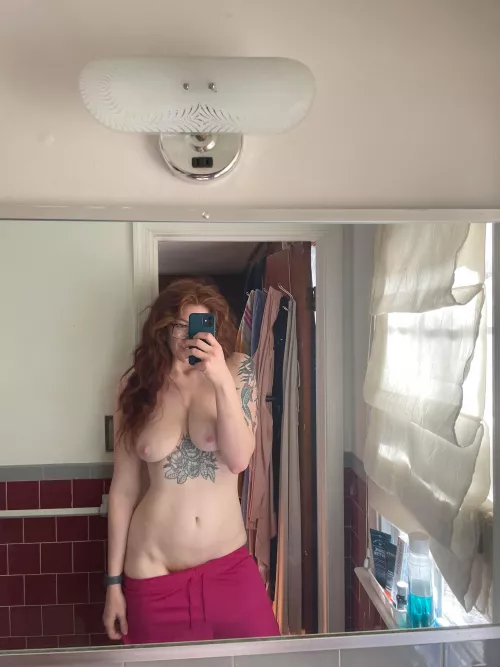 Breakfast in bed? [f] 6’3” by AveryRed99