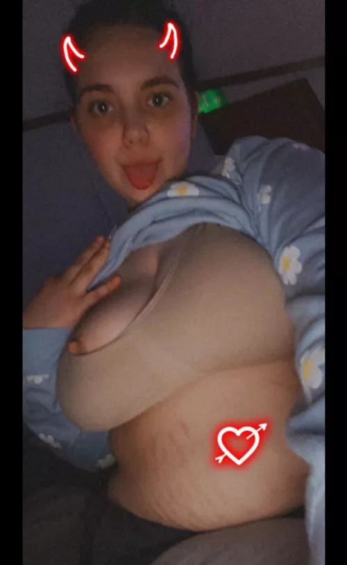 breastfeeding mom h m u fetish friendly by Spirited_Past_9494