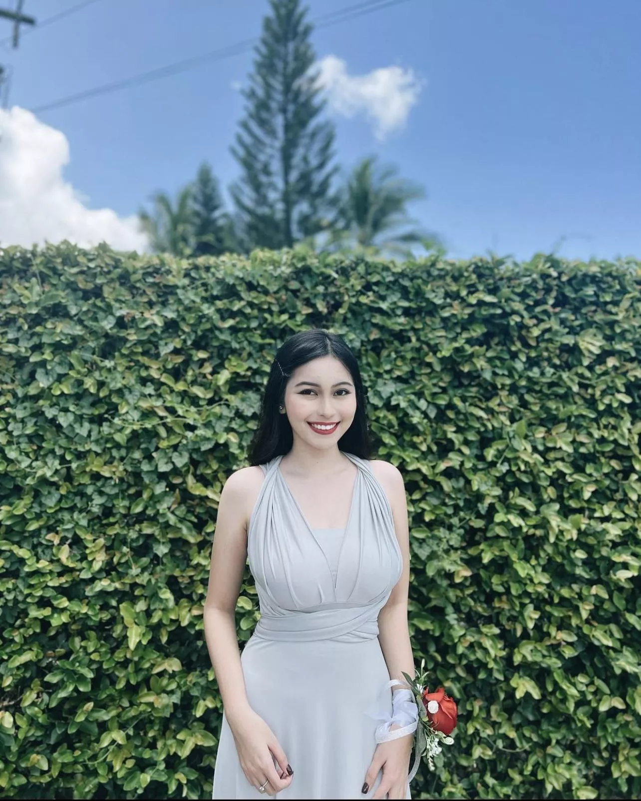 Bridesmaid posted by freelancepackage