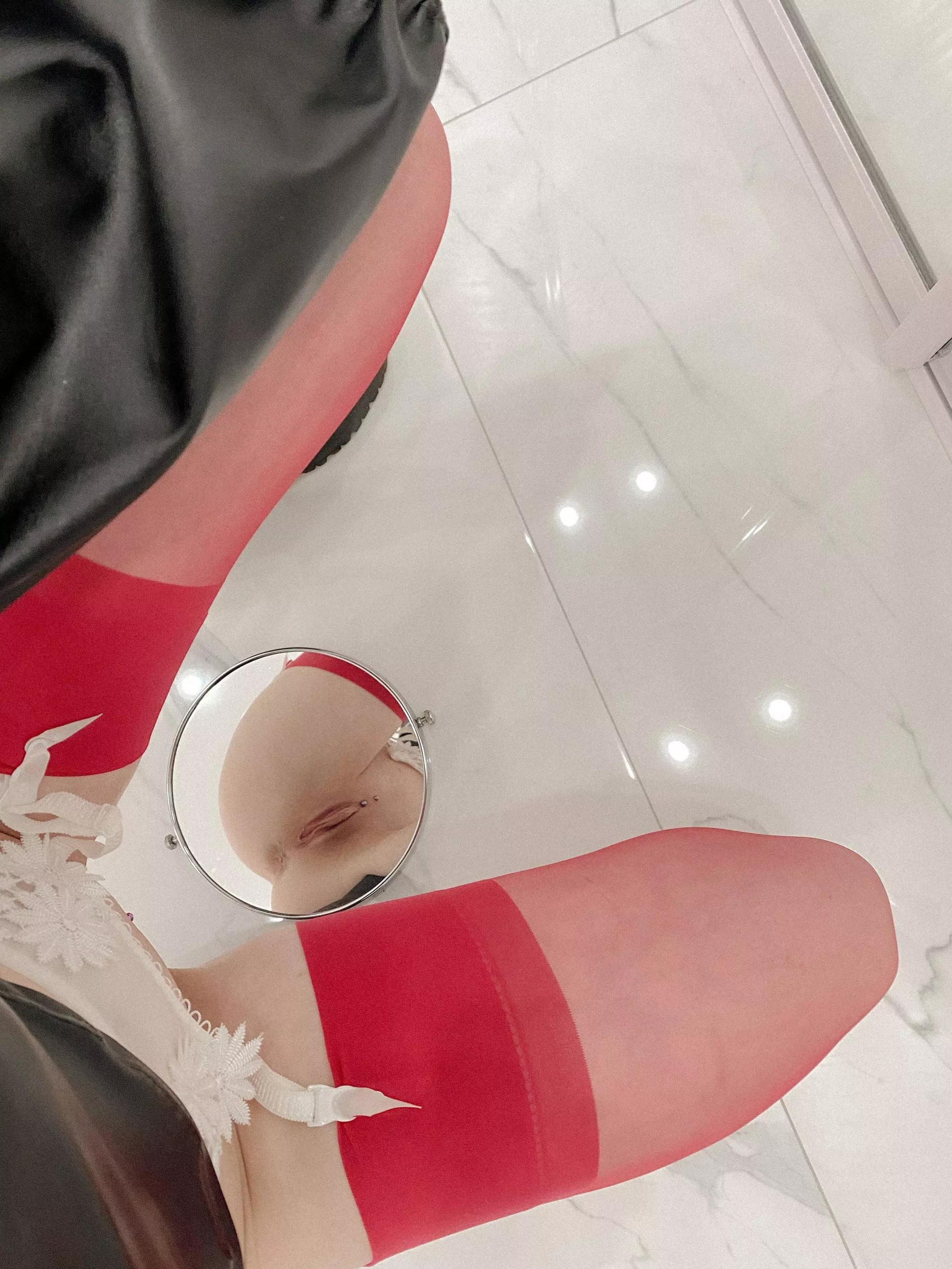 Briefly about me: My, 19yo, I like to take photos from which you will have a preliminary sperm^^ posted by pantylessmiss