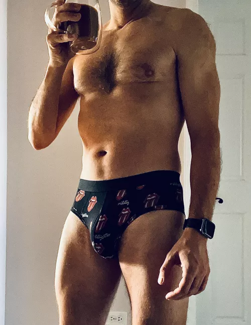 Bright and warm sun this morning, enjoy it! by FunBeHad