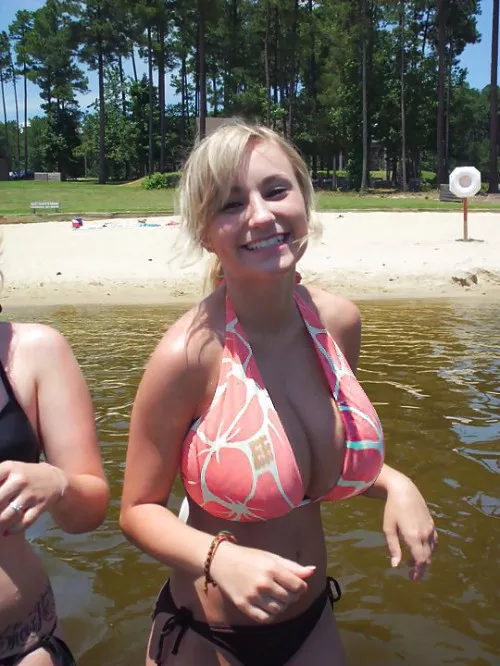 Bringing the heat this morning, gents. by Nugderground