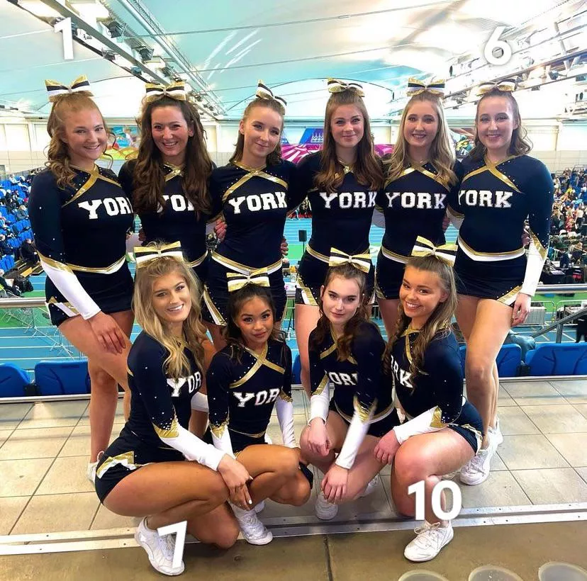 British Cheergirls [10] posted by DARKFATHOMV3