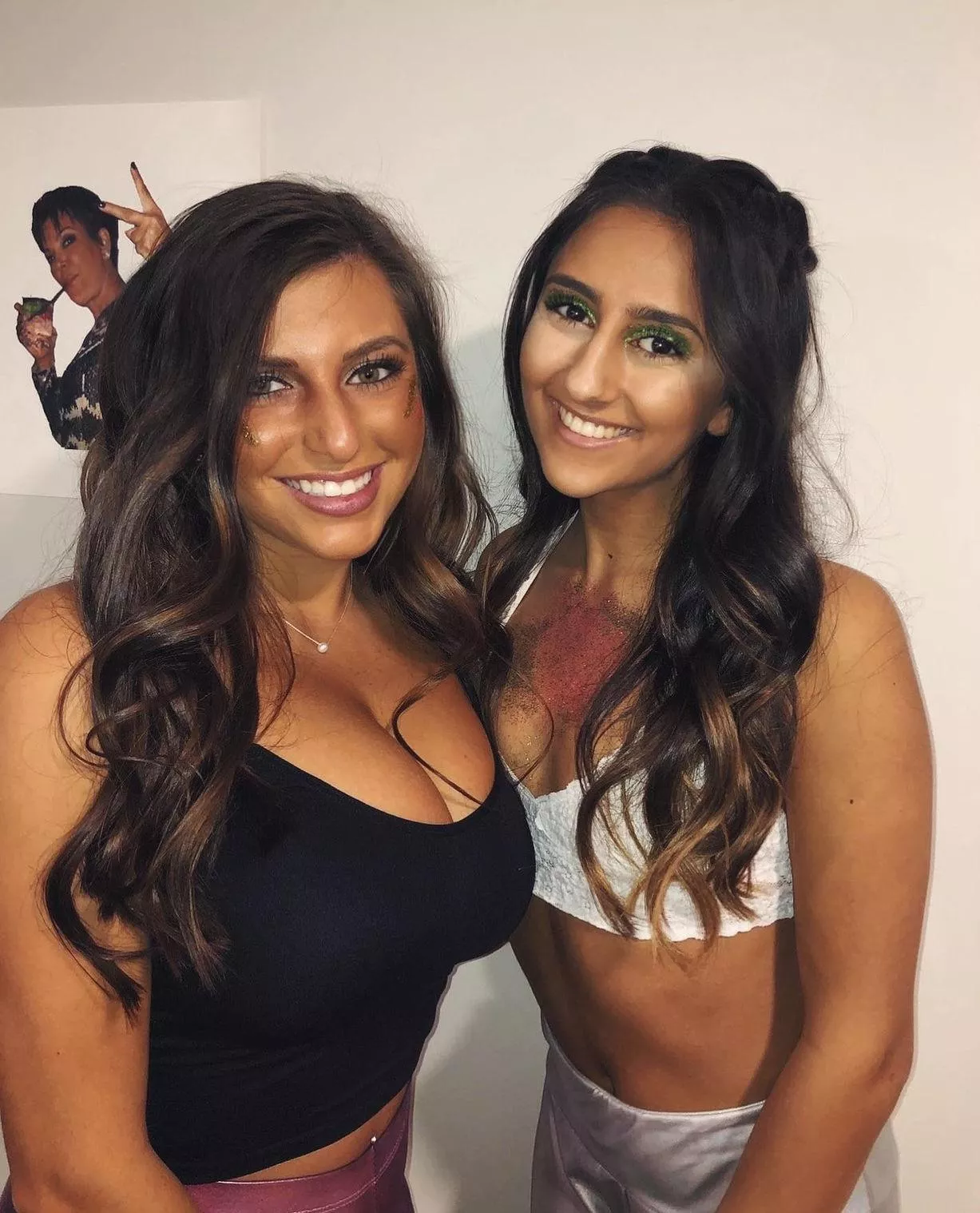 Brunette Envy posted by Dudley4389