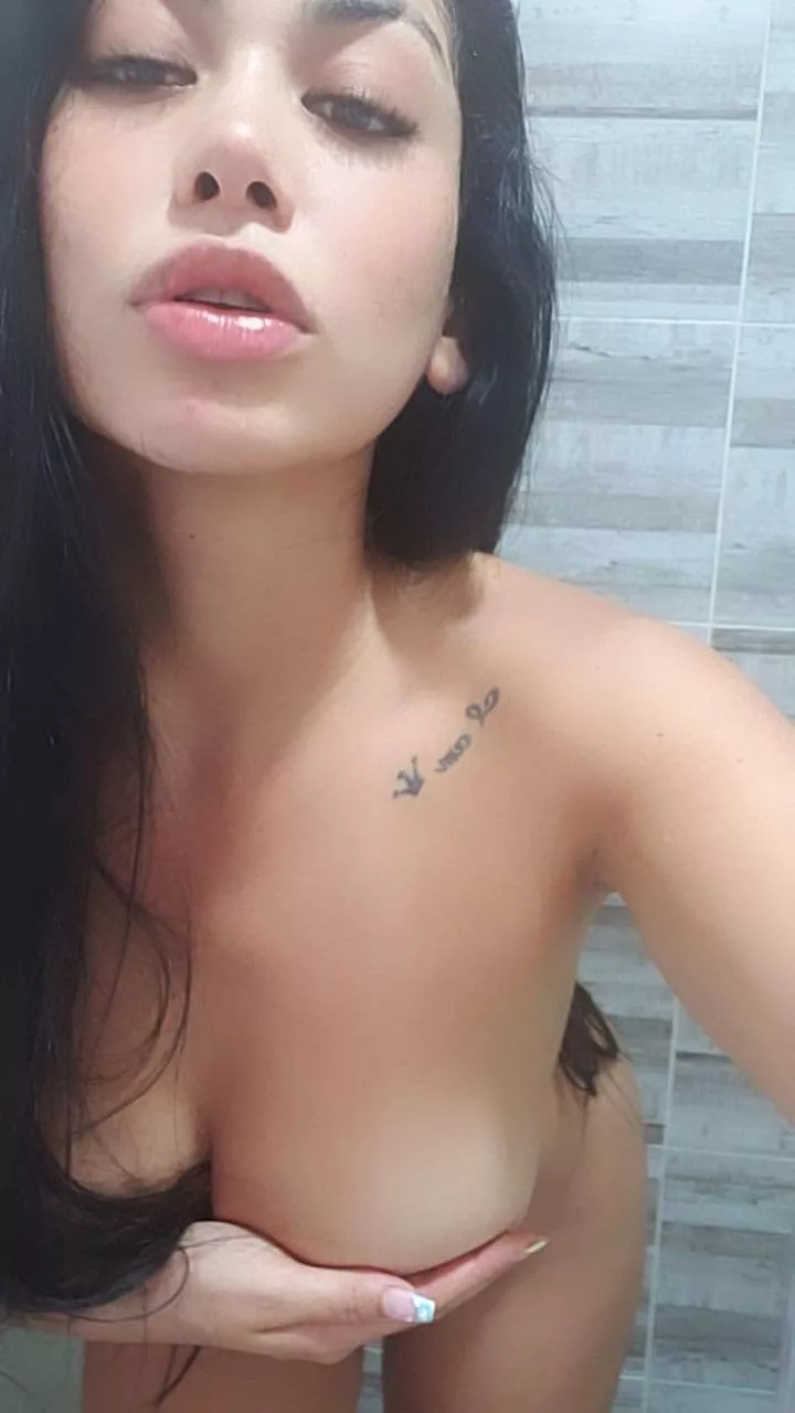 Bubble butt posted by TinaOFTyler