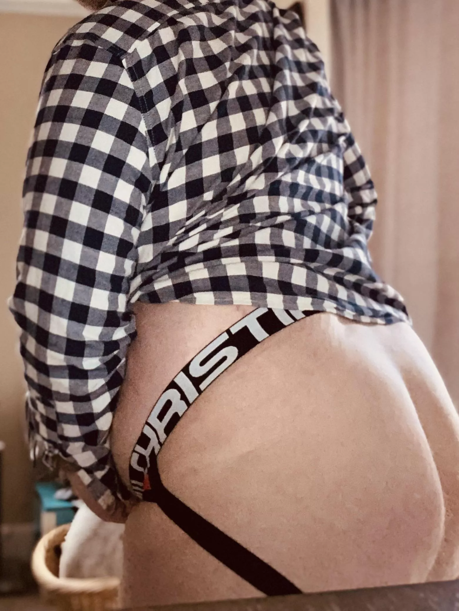 Bubble butttt posted by Maximum-Ad-1467