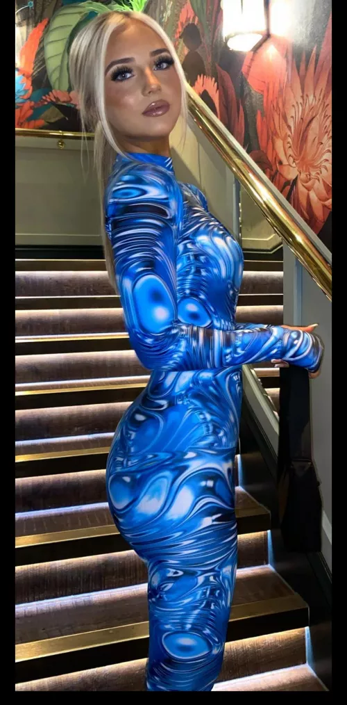 Buckshot Bimbo by rall915