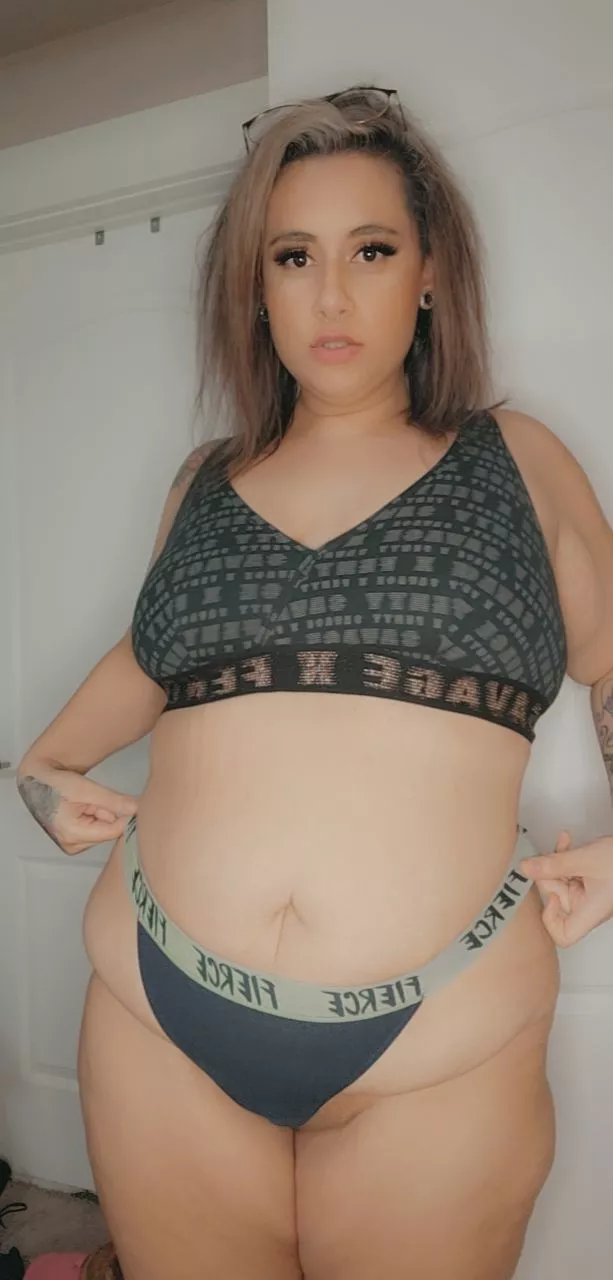 Buenos Noches 🥰 posted by abetteralexis