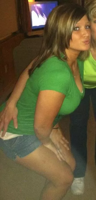 Built for pounding posted by Lovethebigheavies