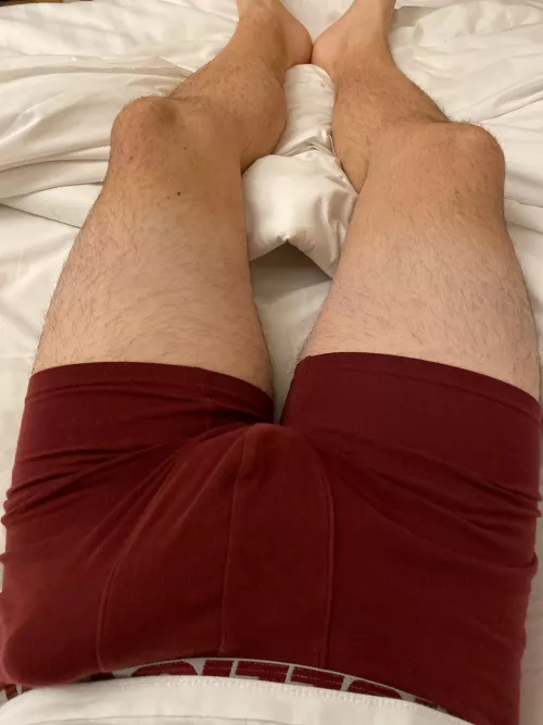 Bulge and legs 🦵 waiting your comments by andy990a