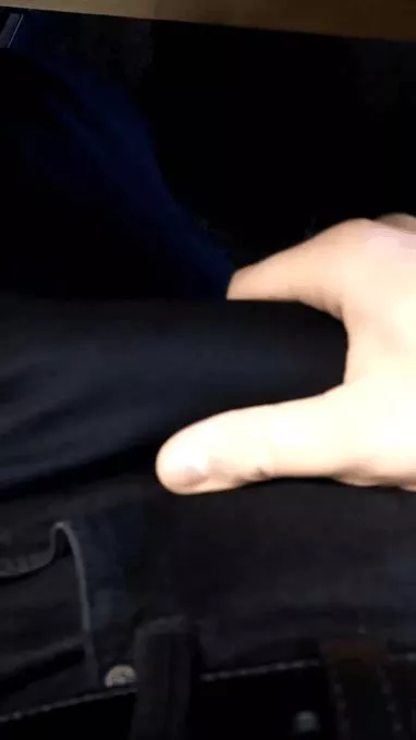 Bulging in class who would help me out? posted by Freshmancock