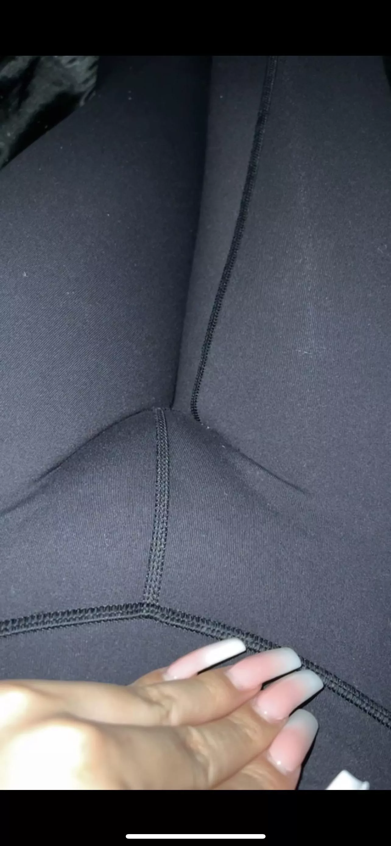 Bulging out of my leggings 🍆💦 posted by tsasiandoll