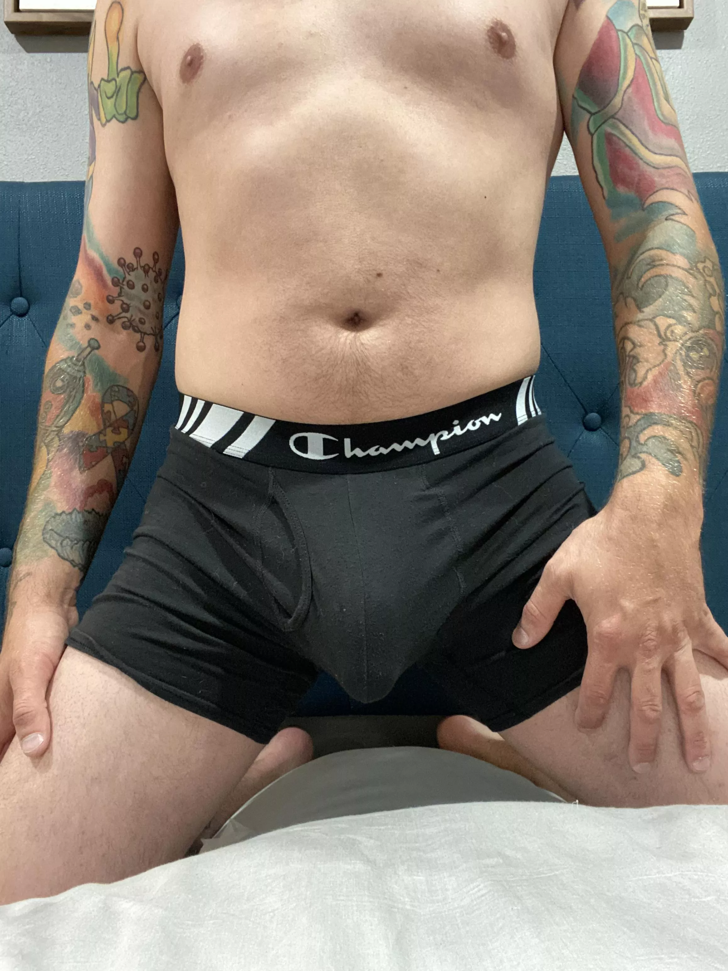 Bulging out the seams (28) posted by thadadwithadadbod