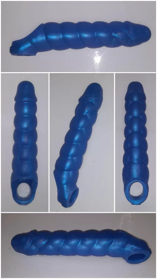 Bull in blue. I am really satisfied how it turned out. by PerfectSleeve