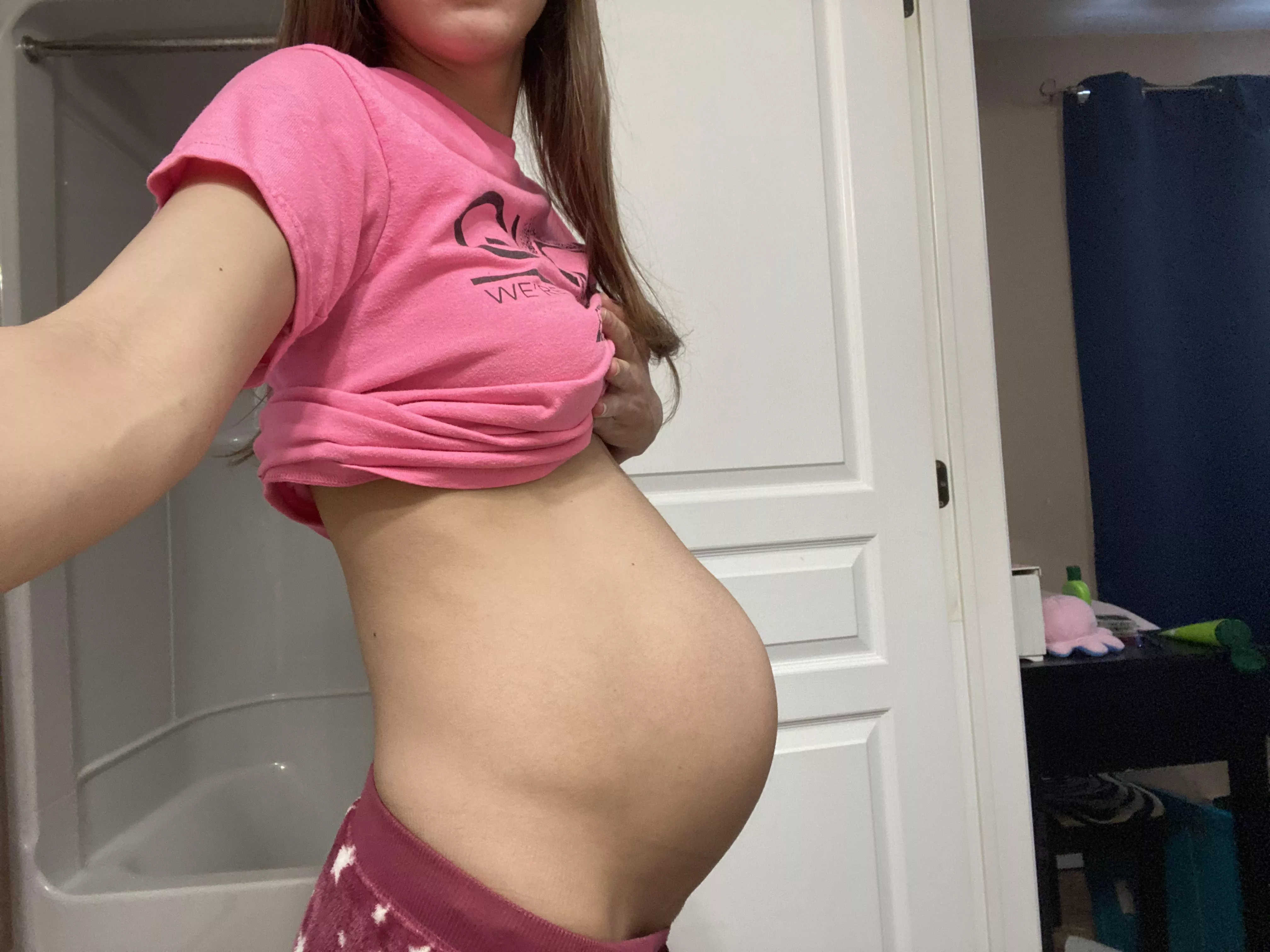 Bump 👀👀 posted by socialbutterfly8