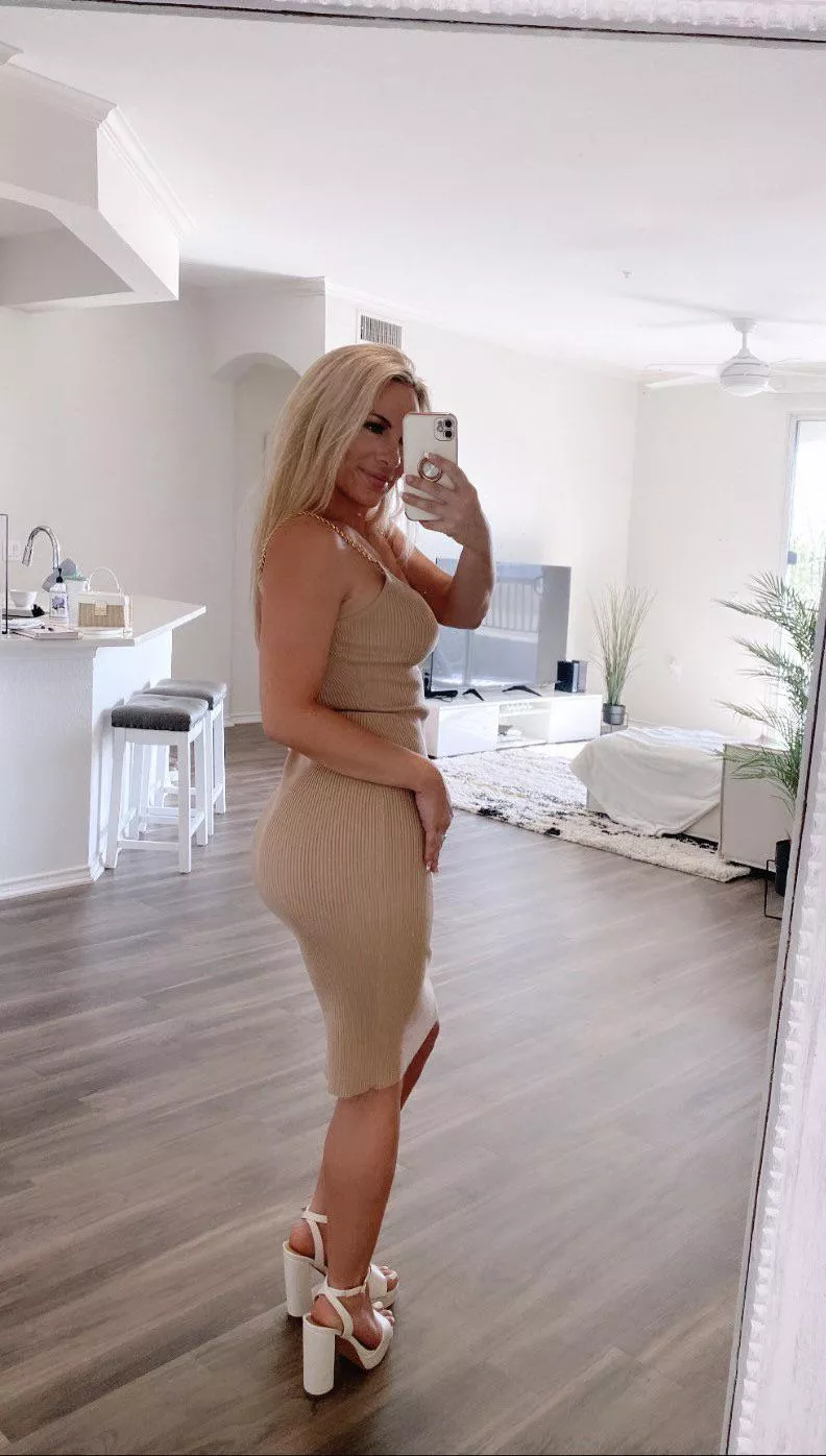 Bunny Madison posted by EdmundTheCasual