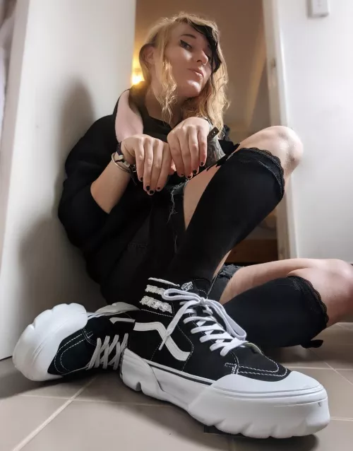 Bunny Mode today 🐰💞 by bandiiy