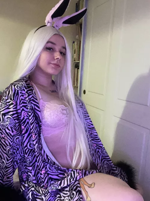 Bunny slut by hjsonda