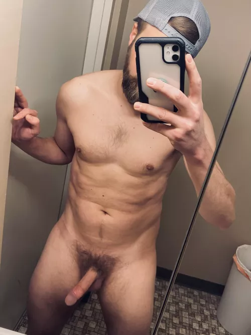 Bury your nose in my pubes by showtheg00ds