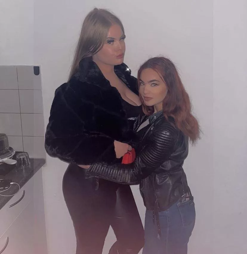 Busty posted by TheGyaldem0161