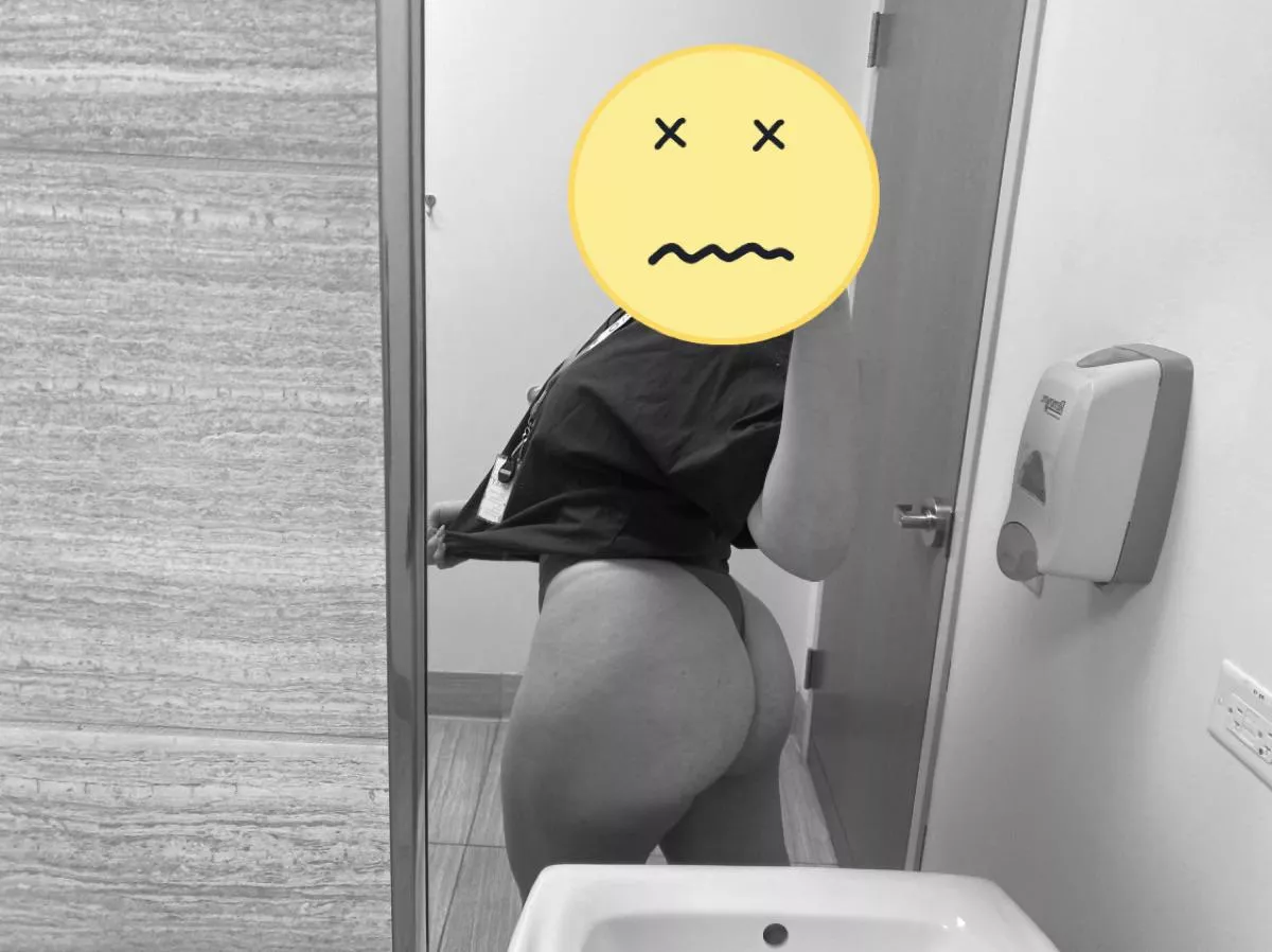 B&W to start the week ✨ posted by xxlushlucyxx