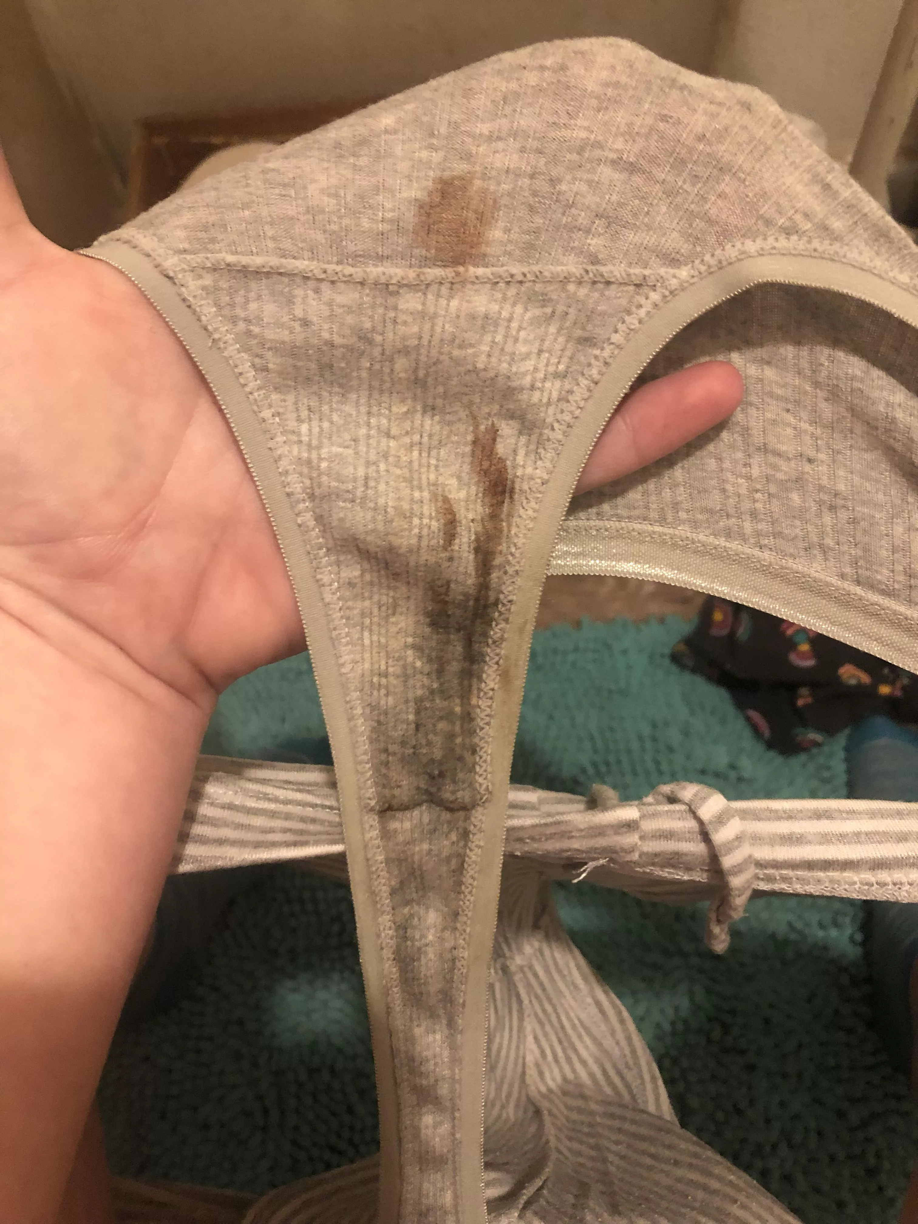 Bye Aunt Flo ! posted by pinkyto04