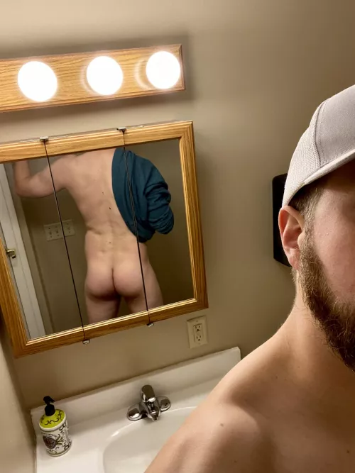 Caboose by showtheg00ds