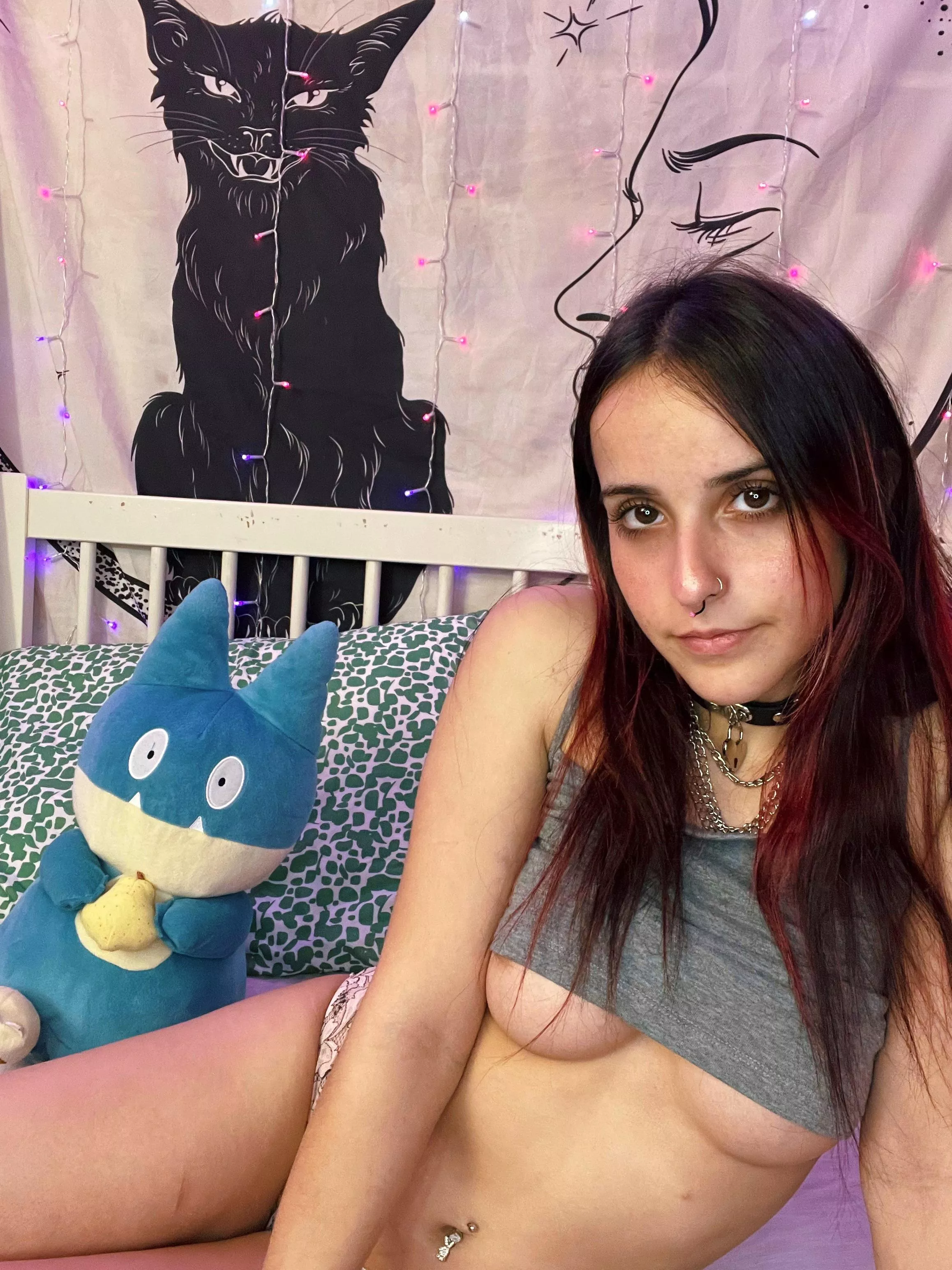 call me a good girl🥵🥵 posted by SoflascentMemoreis