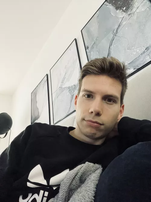 called in sick today (severe allergies). what games should i play? by SuspiciousHexagon