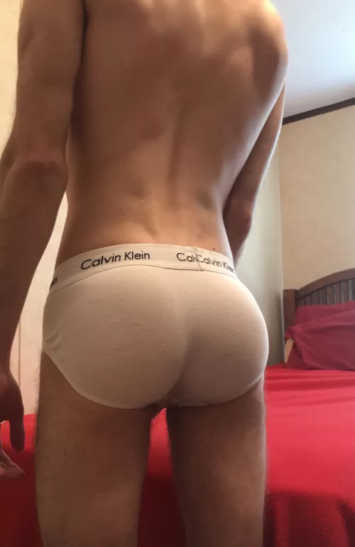 Calvin and the giant peach 🍑 by stargaysing1