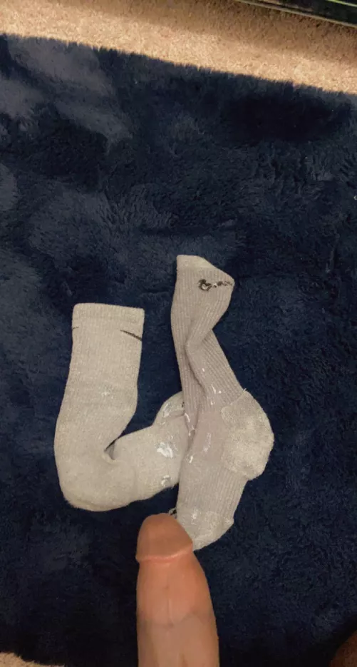 Came all over my brothers socks by demontime6