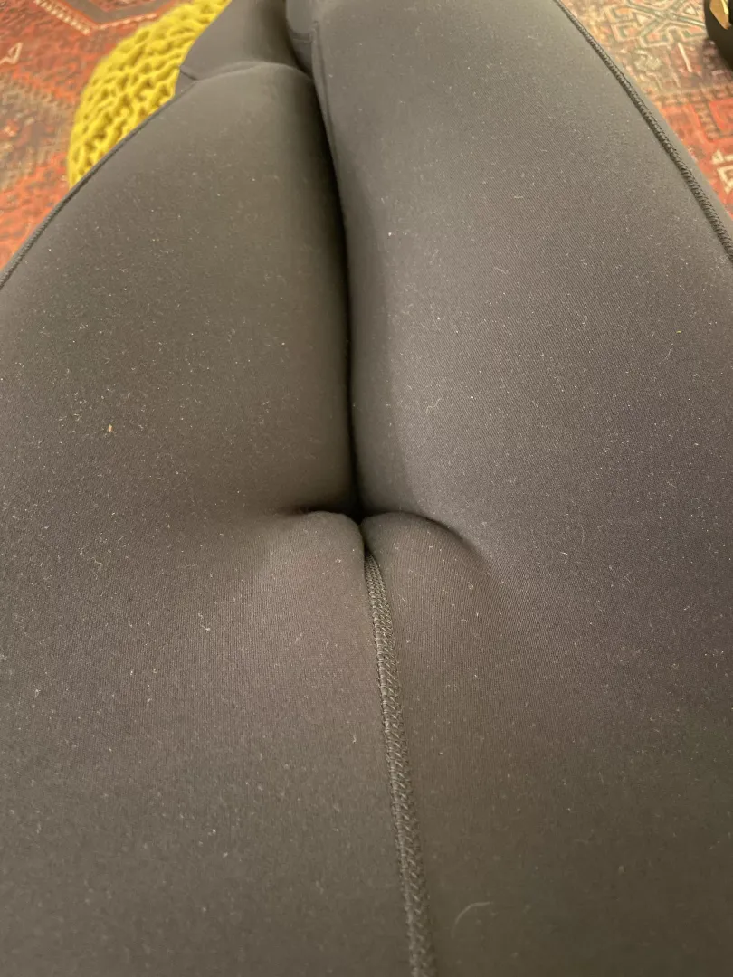 Camel toe ❤️ What would you do? by jesssbax