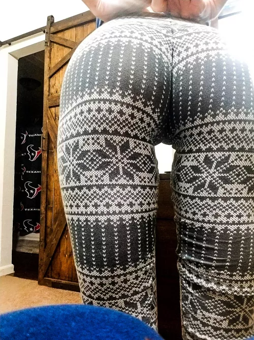 camel toes are underrated by edencathleen86