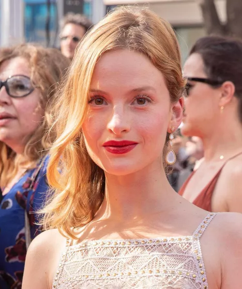 Camille Yolaine by JosiahWillardPibbs