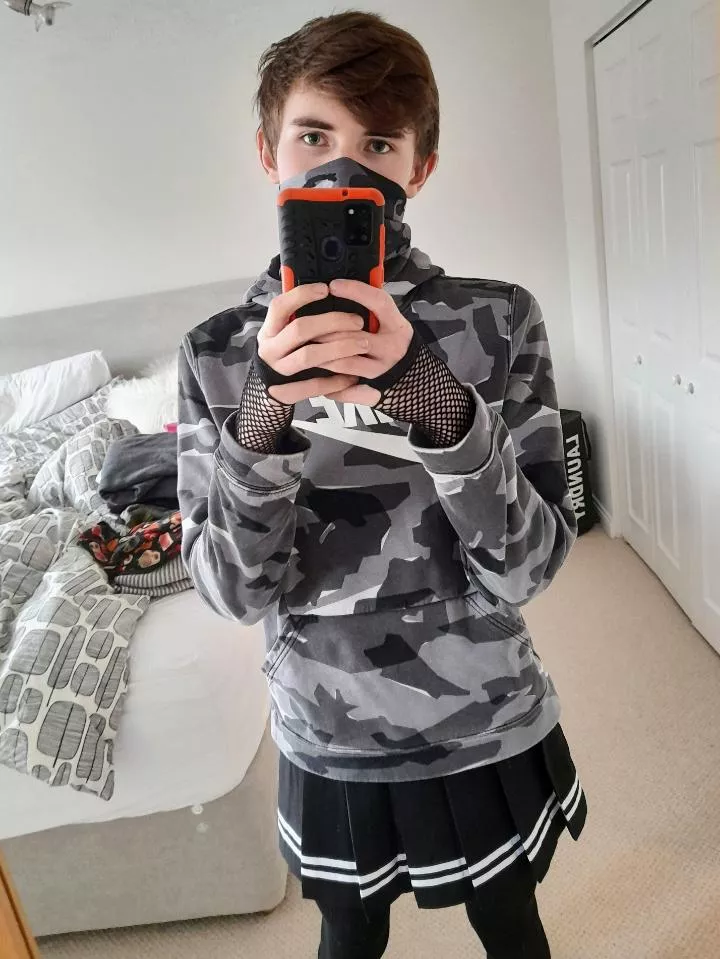 Camo boi ^_^ posted by cherry__boi__