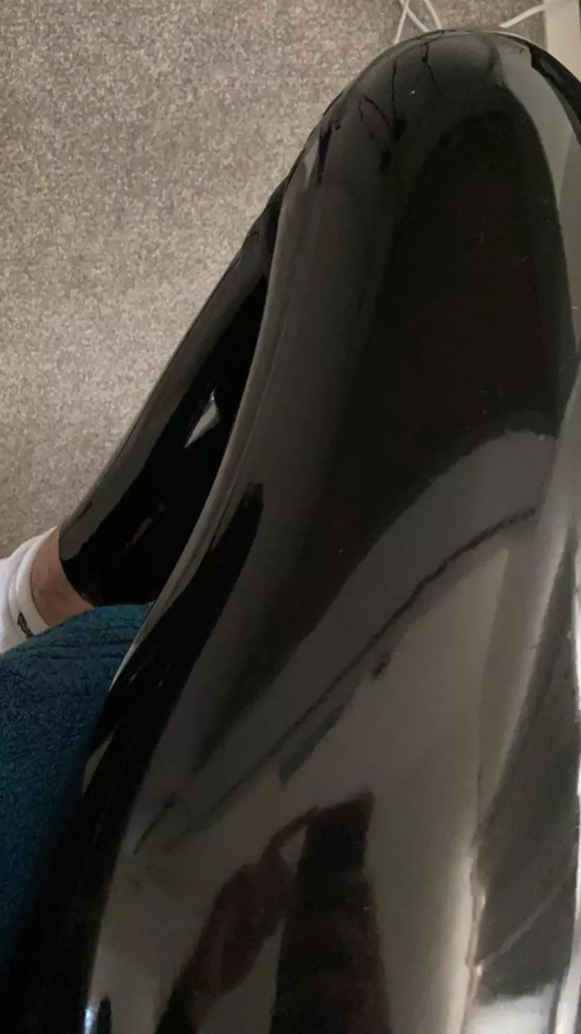 Can beat shiny legs posted by nerdiestnerd176