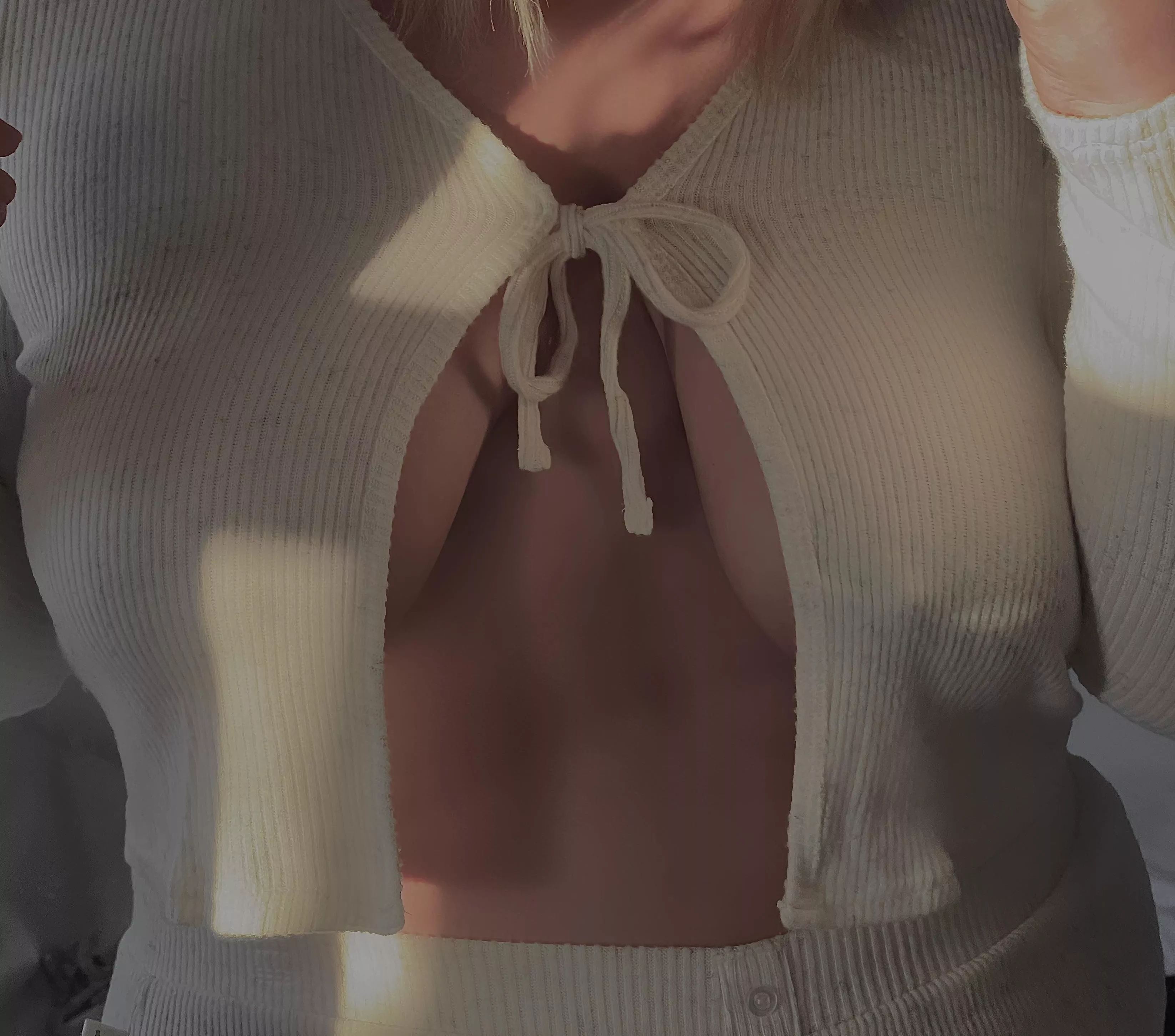 Can confidently say I cannot lift my arms up wearing this top.. posted by immybabyyy