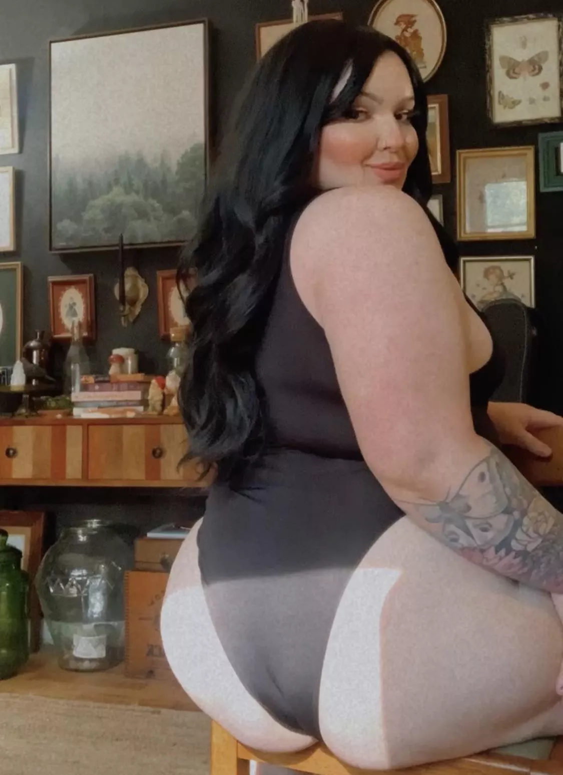 Can I be your afternoon snack? posted by Valentinapetrov