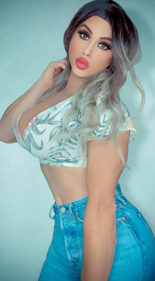 Can I be your next Instagram crush? by Cutie_with_the_Booty