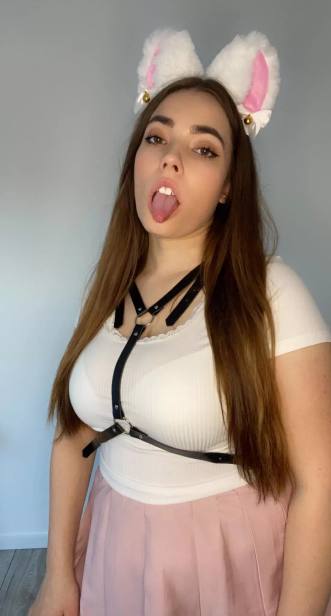 Can I be your pretty little kitty? 🥺 posted by Tuliplavy