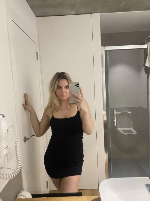 Can I be your submissive teen girl? I‘m 19 by xolora