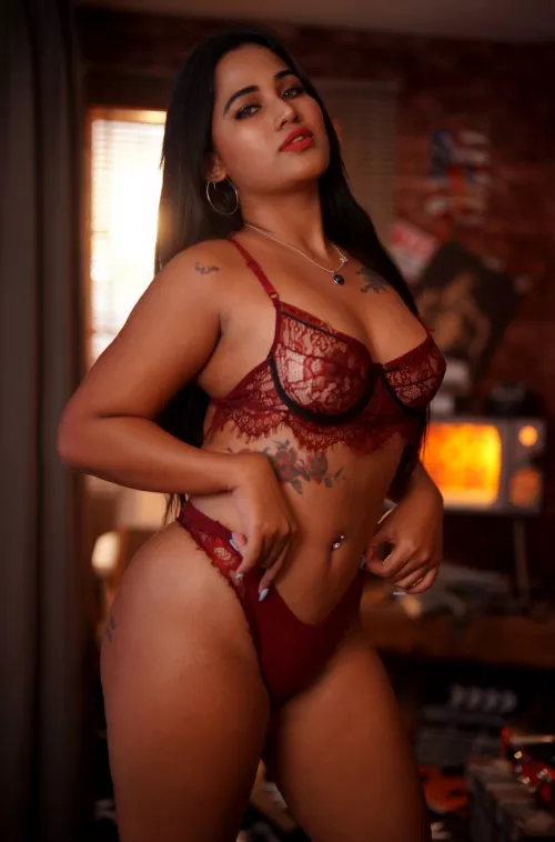 Can I bounce on your dick a lil bit by creciadaucx